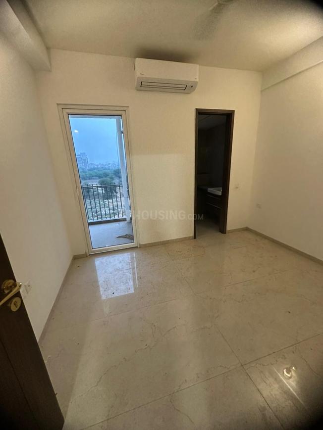3 BHK for rent in Sector 65, Gurugram — semi-furnished — 1100 sq.ft — Emaar Emerald Estate