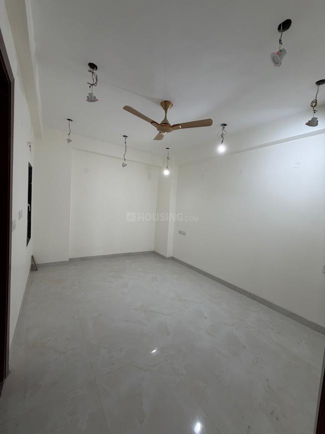 3 BHK for rent in Sector 67, Gurugram — semi-furnished — 2000 sq.ft — Ansal Esencia Sector 67