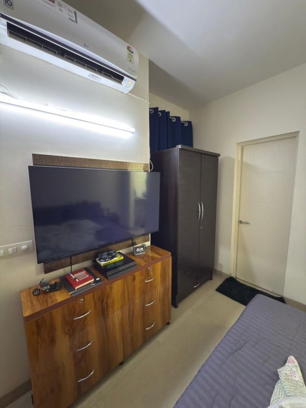 3 BHK for rent in Sector 67a, Gurugram — semi-furnished — 1852 sq.ft — Ireo The Corridors