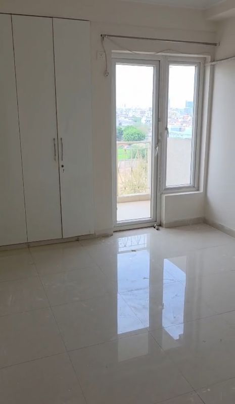 3 BHK for rent in Sector 68, Gurugram — semi-furnished — 1483 sq.ft — Pareena Micasa
