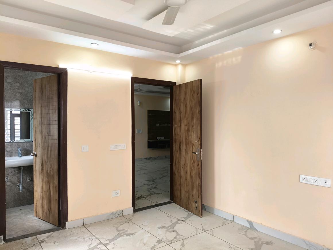 3 BHK for rent in Sector 69, Gurugram — semi-furnished — 1600 sq.ft