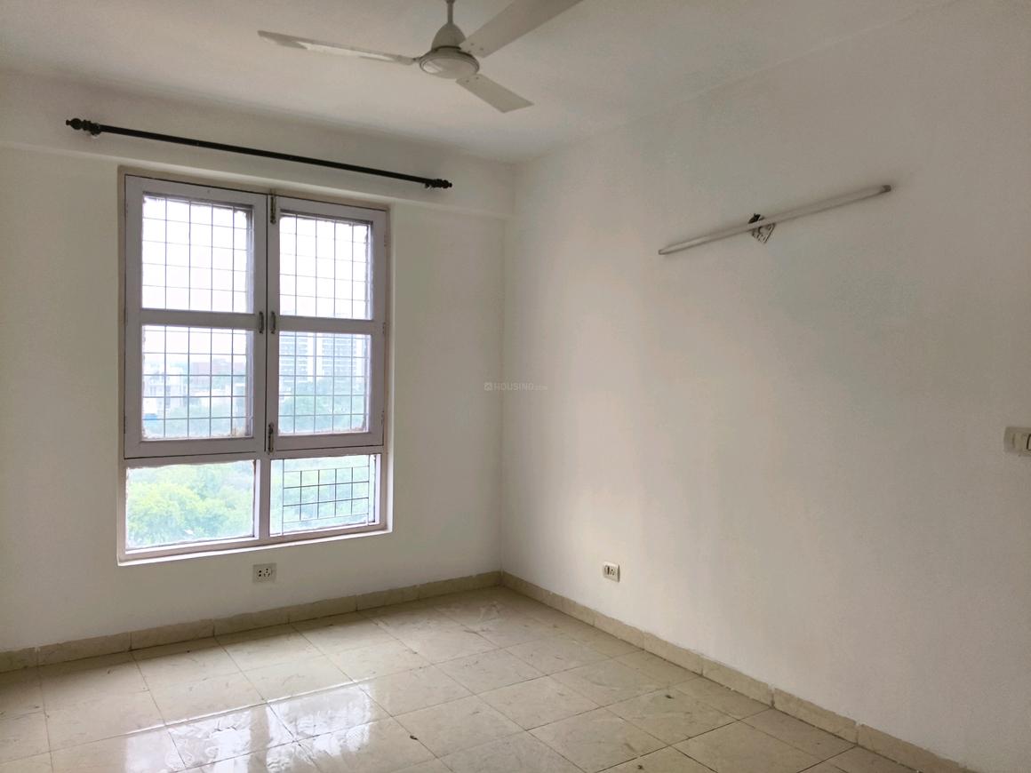 3 BHK for rent in Sector 69, Gurugram — semi-furnished — 1326 sq.ft — Tulip White