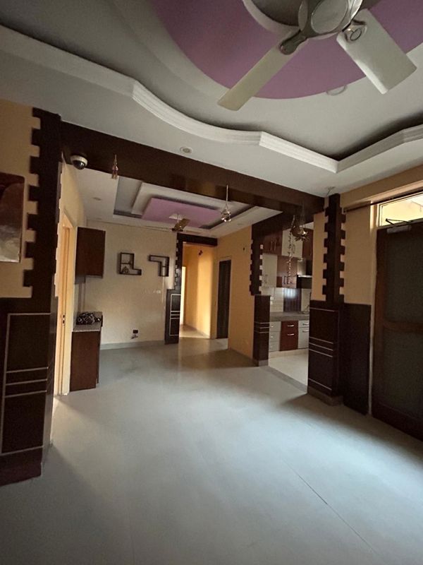 3 BHK for rent in Sector 69, Gurugram — semi-furnished — 1326 sq.ft — Tulip White