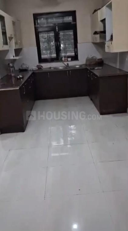 3 BHK for rent in Sector 7, Gurugram — semi-furnished — 2250 sq.ft