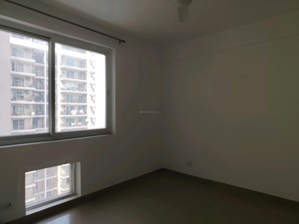 3 BHK for rent in Sector 70, Gurugram — unfurnished — 700 sq.ft — Pyramid Altia