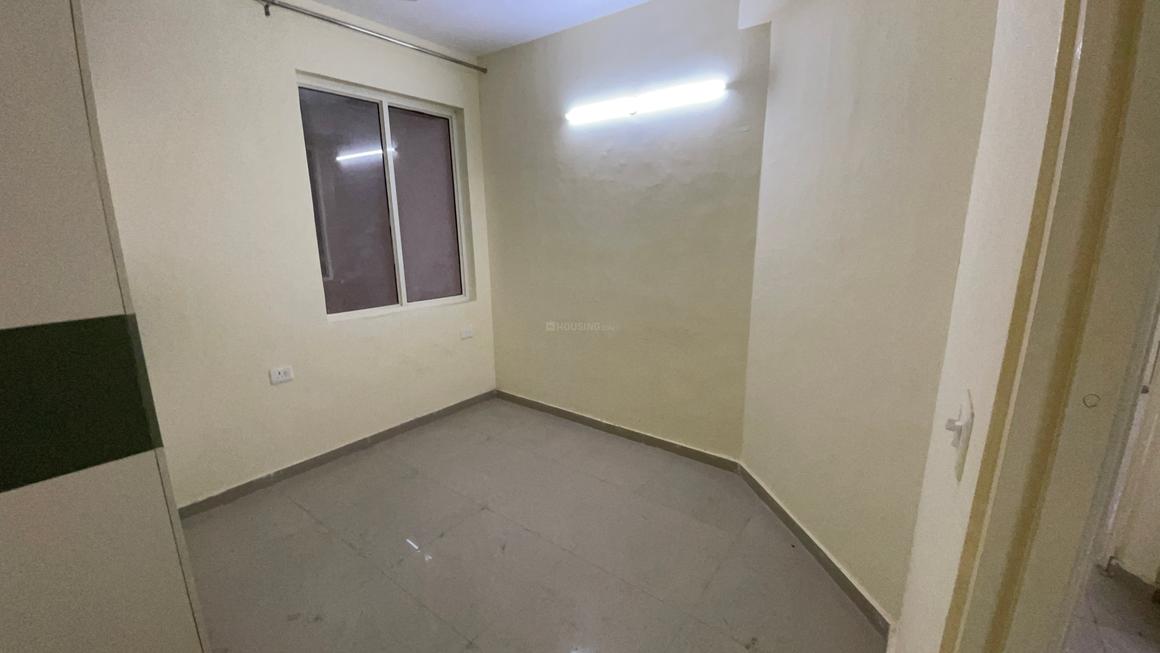 3 BHK for rent in Sector 70, Gurugram — unfurnished — 1300 sq.ft — Pyramid Altia
