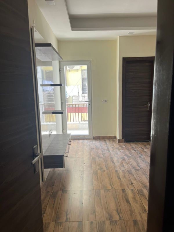 3 BHK for rent in Sector 70, Gurugram — semi-furnished — 742 sq.ft — Pyramid Altia