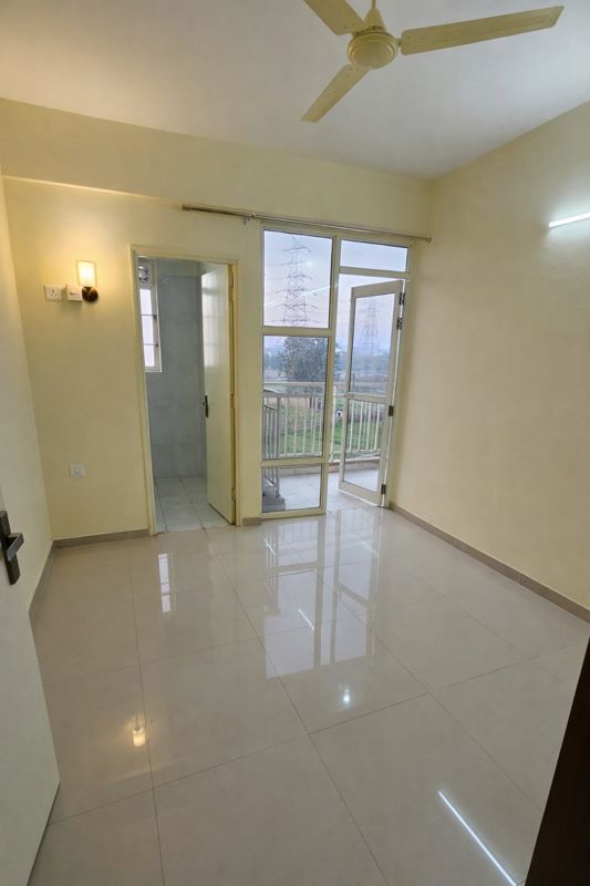 3 BHK for rent in Sector 70, Gurugram — semi-furnished — 742 sq.ft — Pyramid Altia