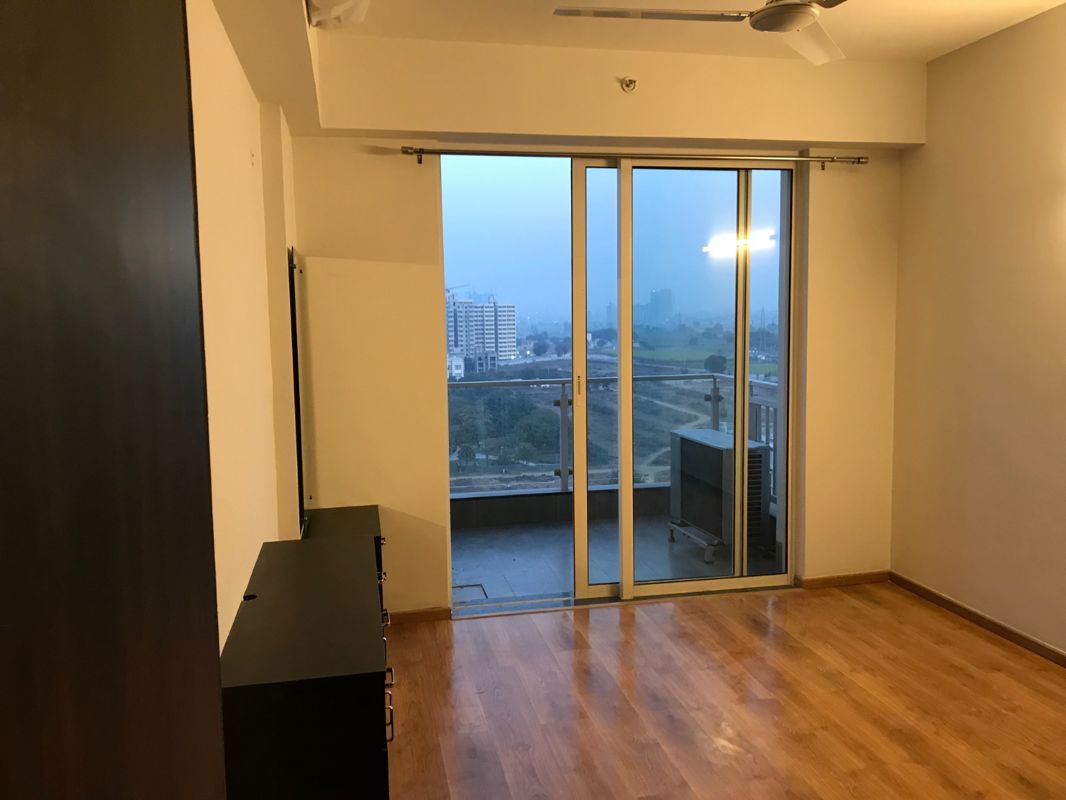 3 BHK for rent in Sector 70a, Gurugram — semi-furnished — 2150 sq.ft — M3M Escala