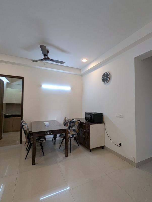 3 BHK for rent in Sector 70a, Gurugram — semi-furnished — 2500 sq.ft — Capital Residency 360