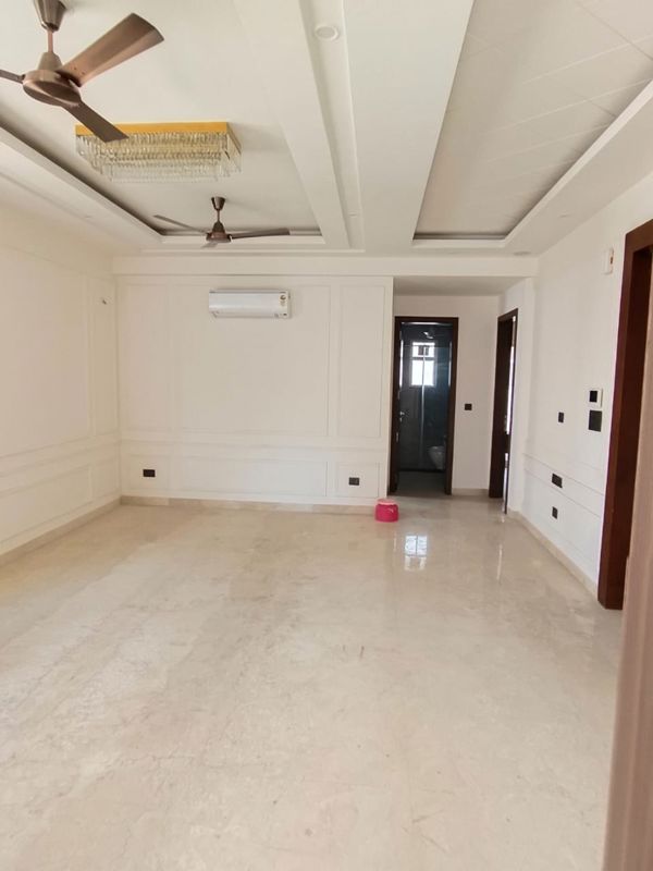 3 BHK for rent in Sector 71, Gurugram — semi-furnished — 1659 sq.ft — Raj One Good Earth