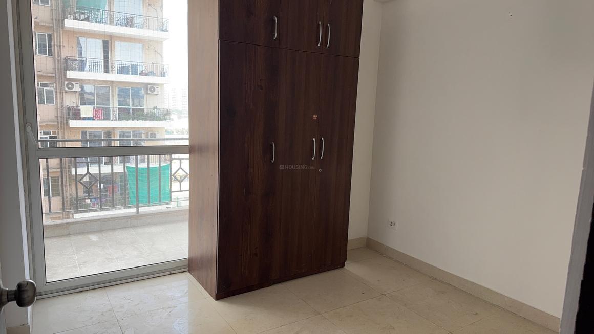 3 BHK for rent in Sector 71, Gurugram — semi-furnished — 850 sq.ft — Signature Global Andour Heights