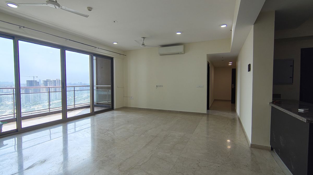 3 BHK for rent in Sector 72, Gurugram — semi-furnished — 2550 sq.ft — Tata Primanti-Tower Residences