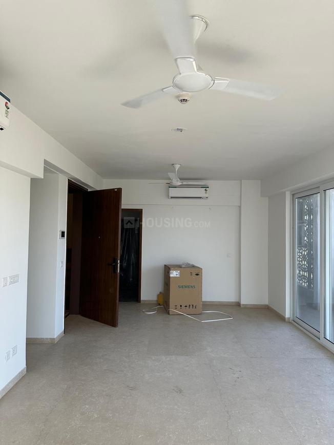 3 BHK for rent in Sector 73, Gurugram — semi-furnished — 2200 sq.ft — DLF Alameda