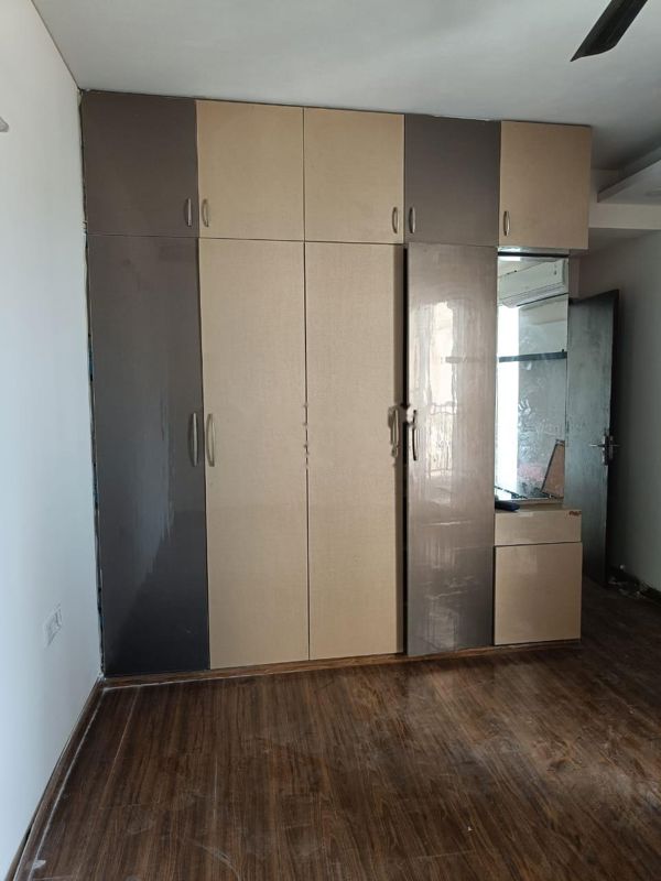 3 BHK for rent in Sector 77, Gurugram — semi-furnished — 1450 sq.ft — Emaar Palm Hills