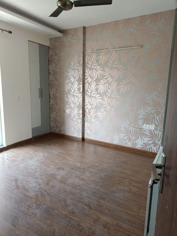3 BHK for rent in Sector 77, Gurugram — semi-furnished — 1450 sq.ft — Emaar Palm Hills