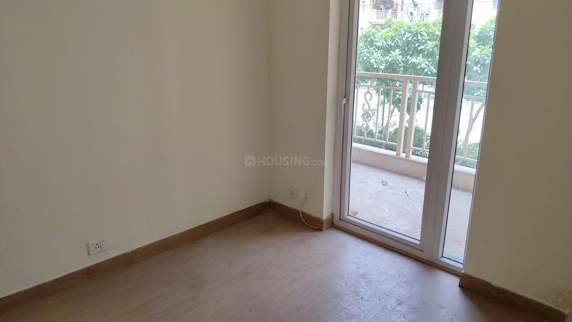 3 BHK for rent in Sector 77, Gurugram — semi-furnished — 1450 sq.ft — Emaar Palm Hills