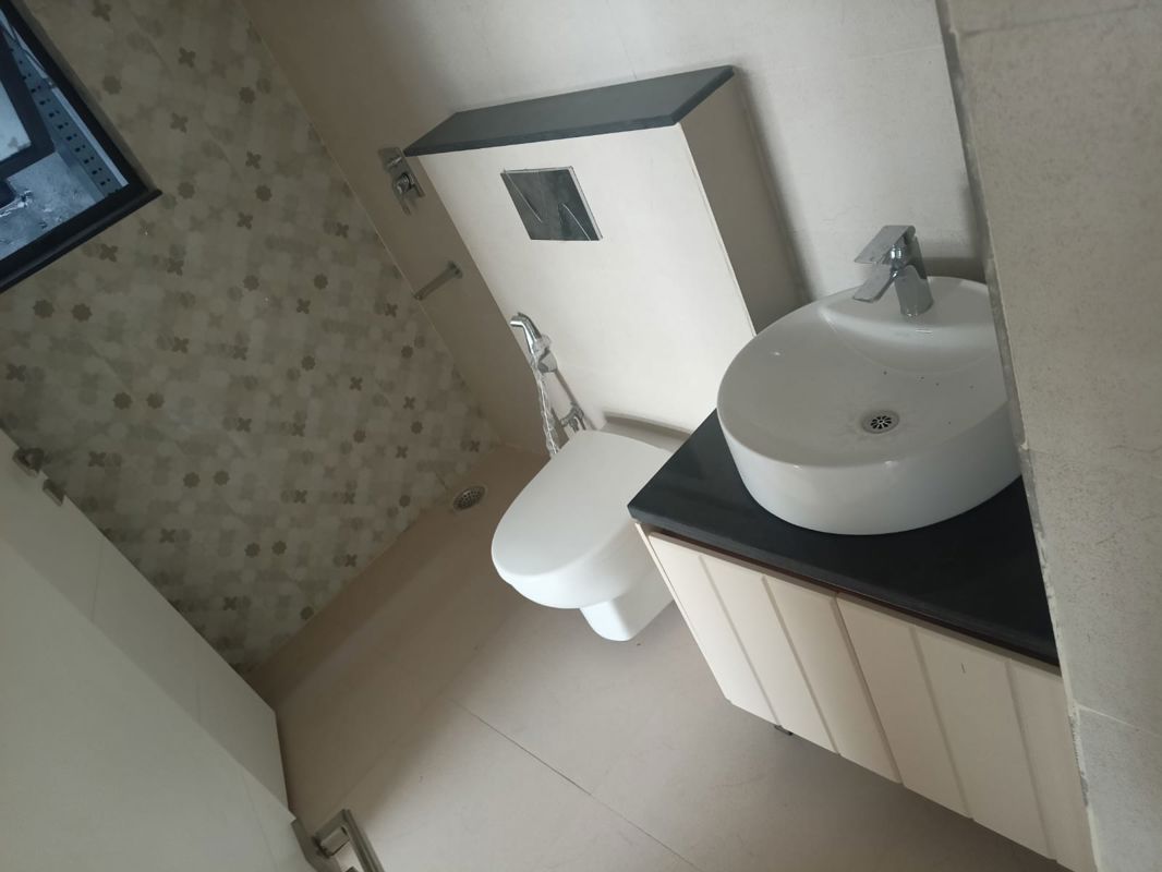 3 BHK for rent in Sector 77, Gurugram — semi-furnished — 1940 sq.ft — Umang Winter Hills