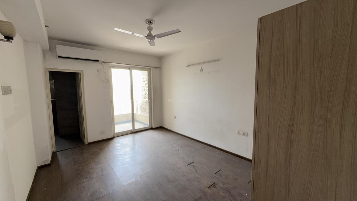 3 BHK for rent in Sector 79, Gurugram — semi-furnished — 1530 sq.ft — Supertech Araville