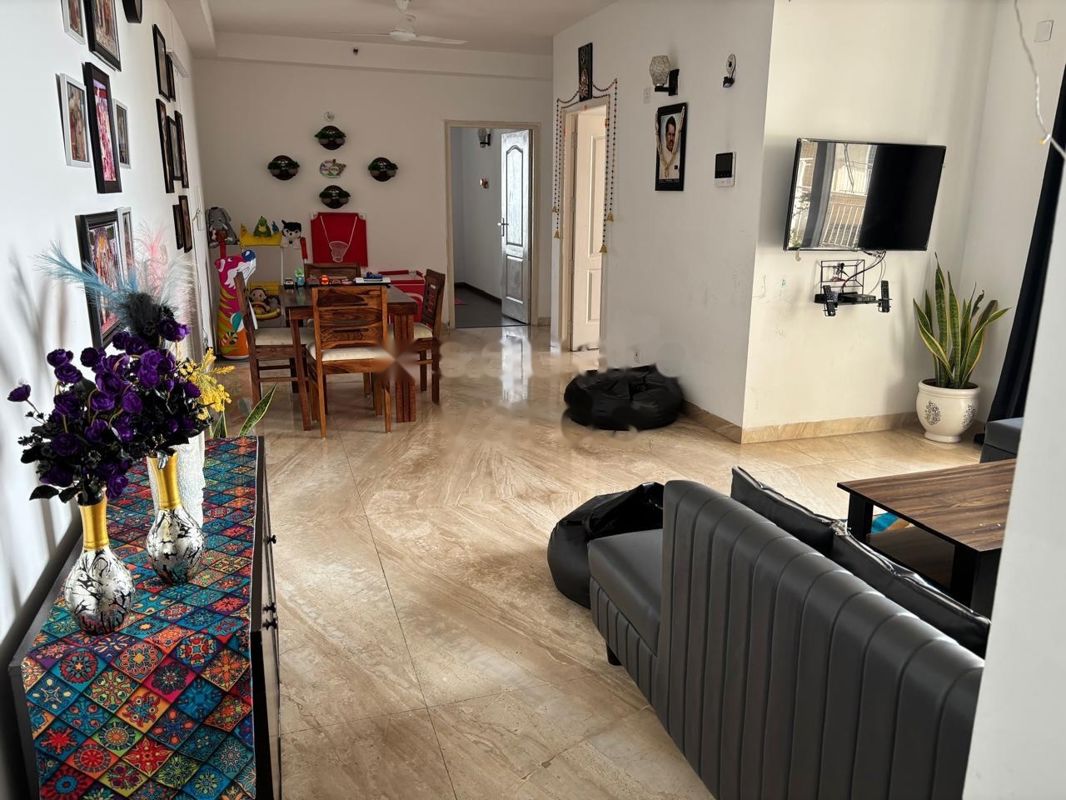 3 BHK for rent in Sector 79, Gurugram — semi-furnished — 1950 sq.ft — Supertech Araville