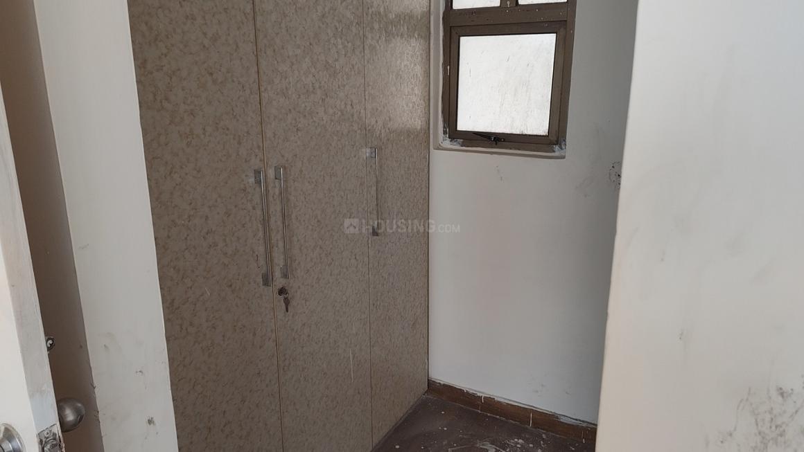 3 BHK for rent in Sector 80, Gurugram — semi-furnished — 1700 sq.ft — Godrej Frontier