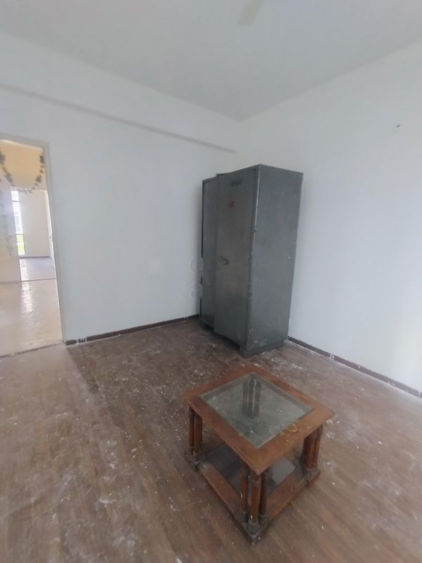 3 BHK for rent in Sector 83, Gurugram — semi-furnished — 2000 sq.ft — Vatika Lifestyle Homes