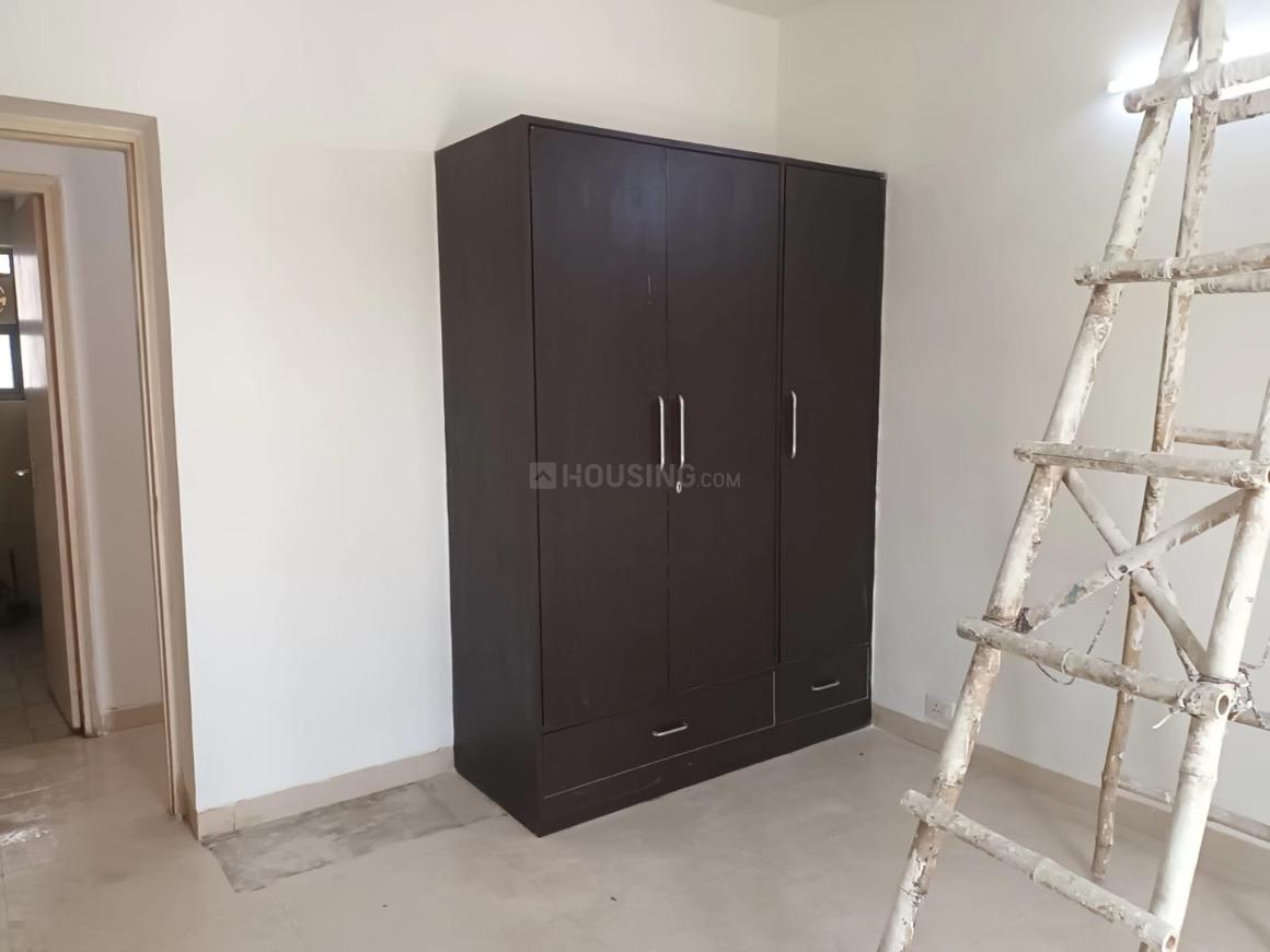 3 BHK for rent in Sector 83, Gurugram — semi-furnished — 1680 sq.ft — Vatika Iris Floors