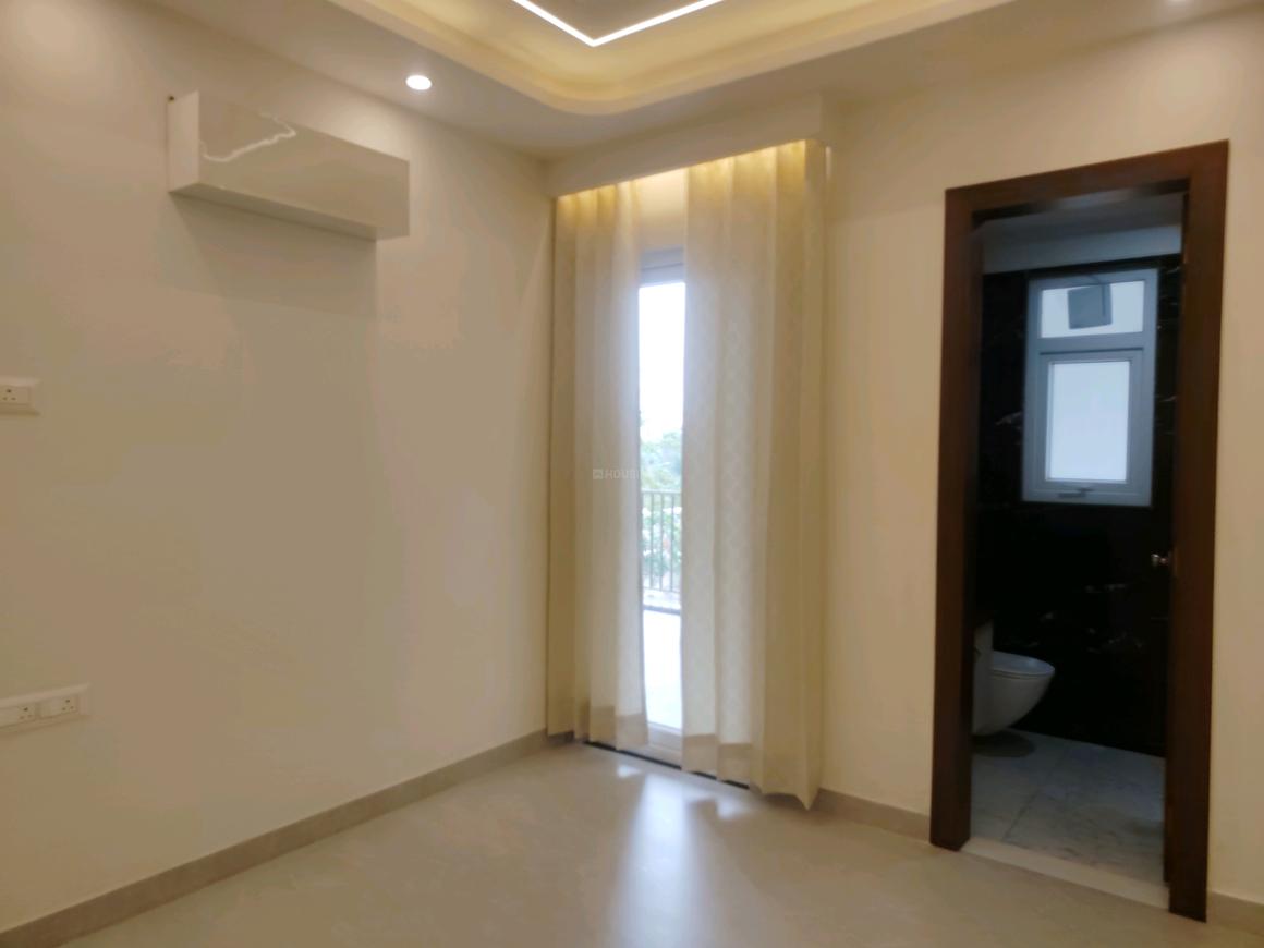 3 BHK for rent in Sector 83, Gurugram — semi-furnished — 1271 sq.ft — Vatika Independent Floors