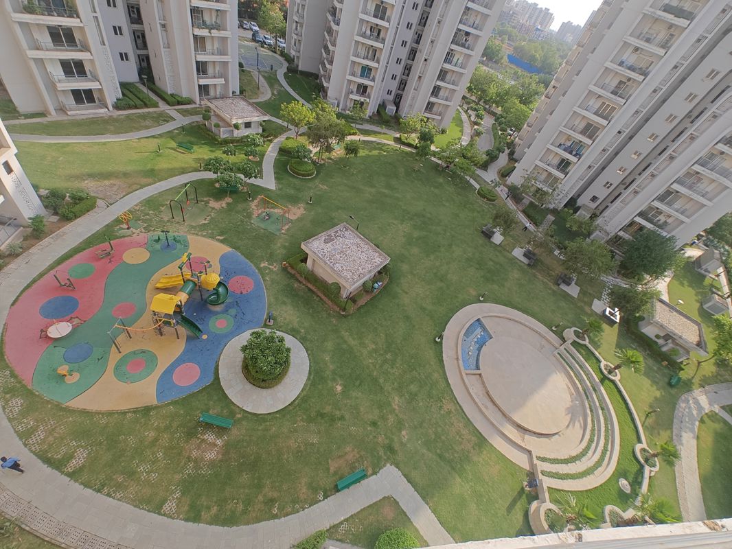 3 BHK for rent in Sector 84, Gurugram — semi-furnished — 1985 sq.ft — Spaze Privy AT4