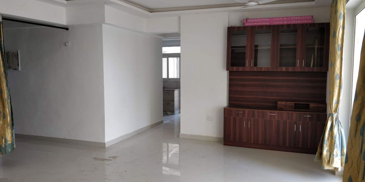 3 BHK for rent in Sector 84, Gurugram — semi-furnished — 1750 sq.ft — SS The Coralwood