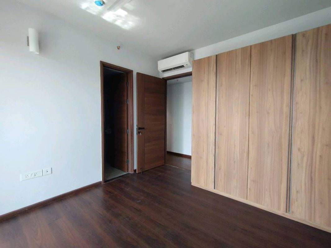 3 BHK for rent in Sector 85, Gurugram — semi-furnished — 1829 sq.ft — Godrej Air Sector 85