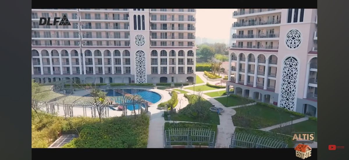 3 BHK for rent in Sector 86, Gurugram — semi-furnished — 1930 sq.ft — DLF The Skycourt