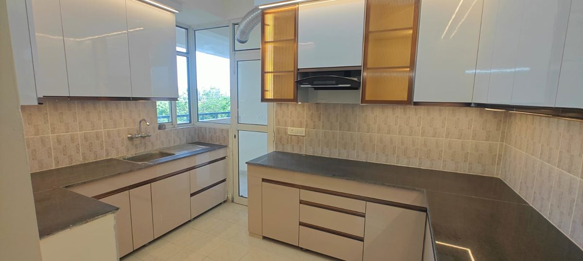 3 BHK for rent in Sector 88a, Gurugram — semi-furnished — 1910 sq.ft — The Center Court