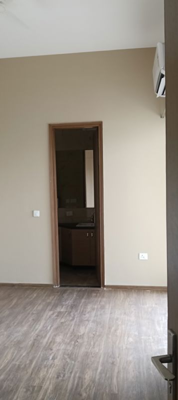3 BHK for rent in Sector 88a, Gurugram — semi-furnished — 1900 sq.ft — The Center Court Prime