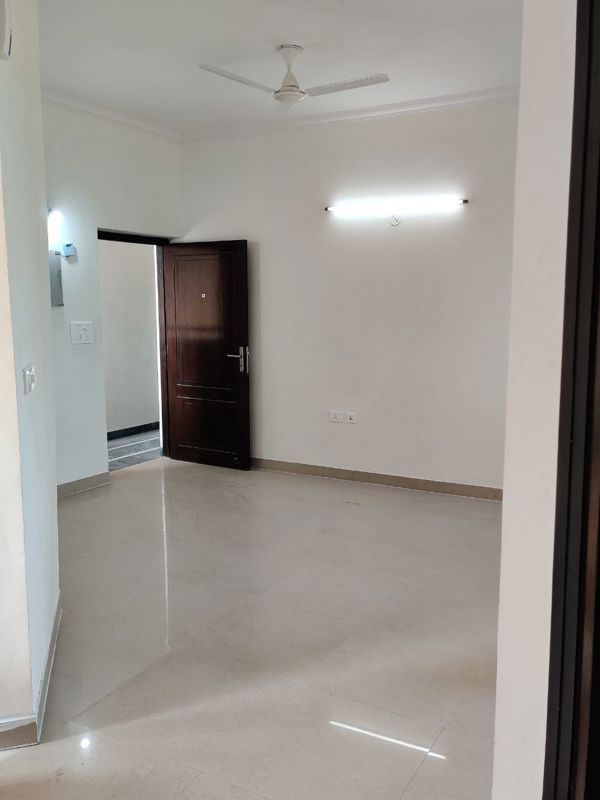 3 BHK for rent in Sector 88a, Gurugram — semi-furnished — 1900 sq.ft — The Center Court Prime