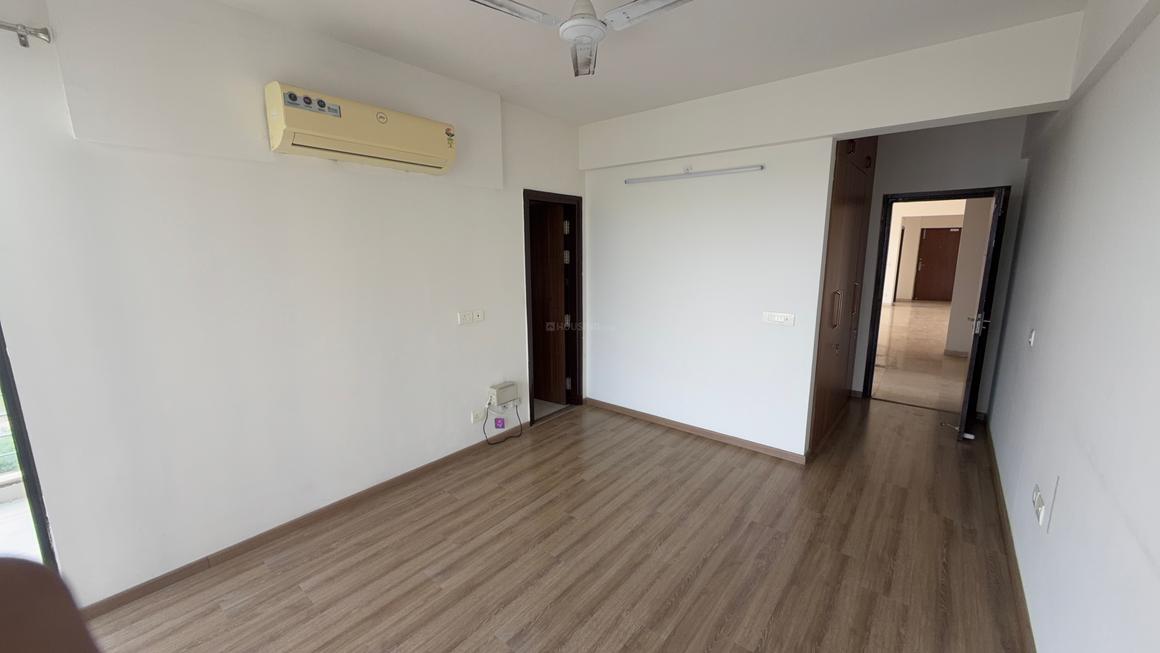 3 BHK for rent in Sector 88A, Gurugram — semi-furnished — 1450 sq.ft — Godrej Oasis