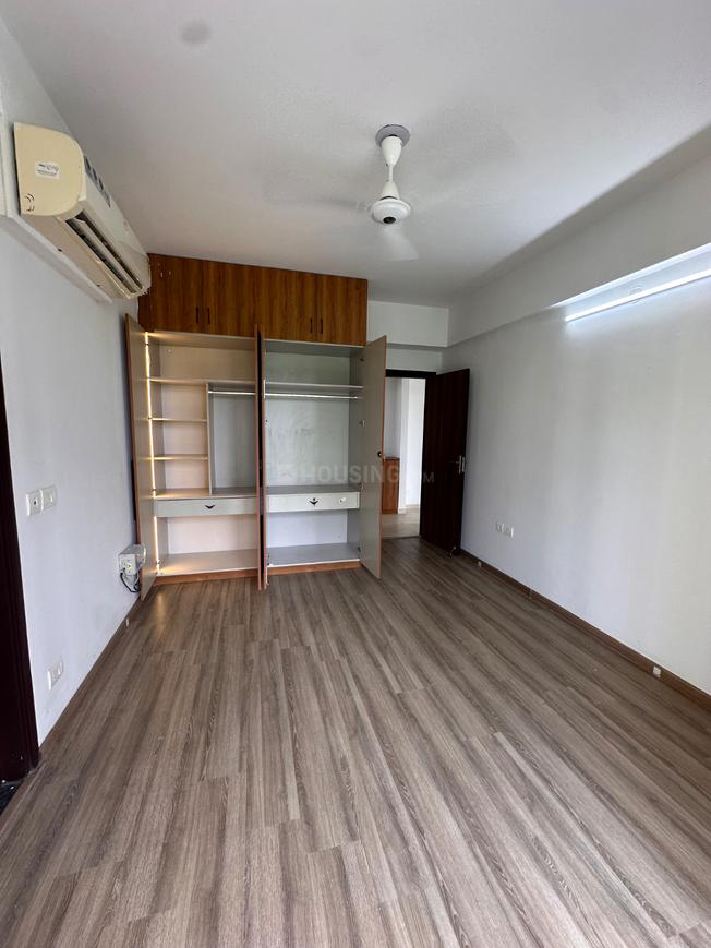 3 BHK for rent in Sector 88A, Gurugram — semi-furnished — 1400 sq.ft — Godrej Oasis