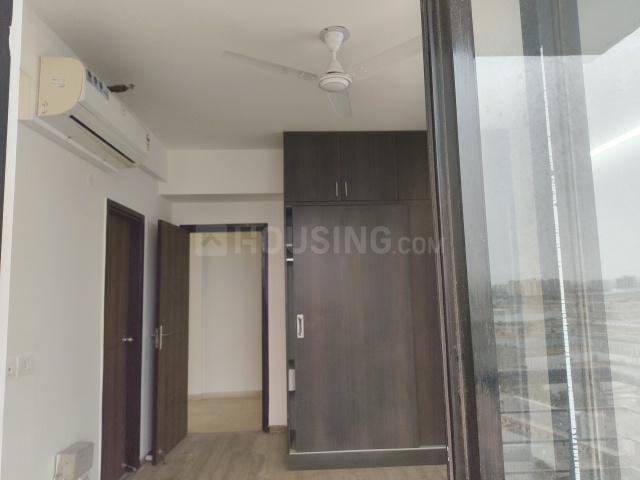 3 BHK for rent in Sector 88A, Gurugram — semi-furnished — 1600 sq.ft — Godrej Oasis