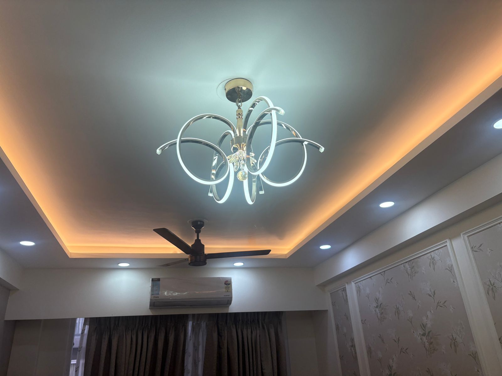 3 BHK for rent in Sector 89, Gurugram — semi-furnished — 1423 sq.ft — Smart World Gems