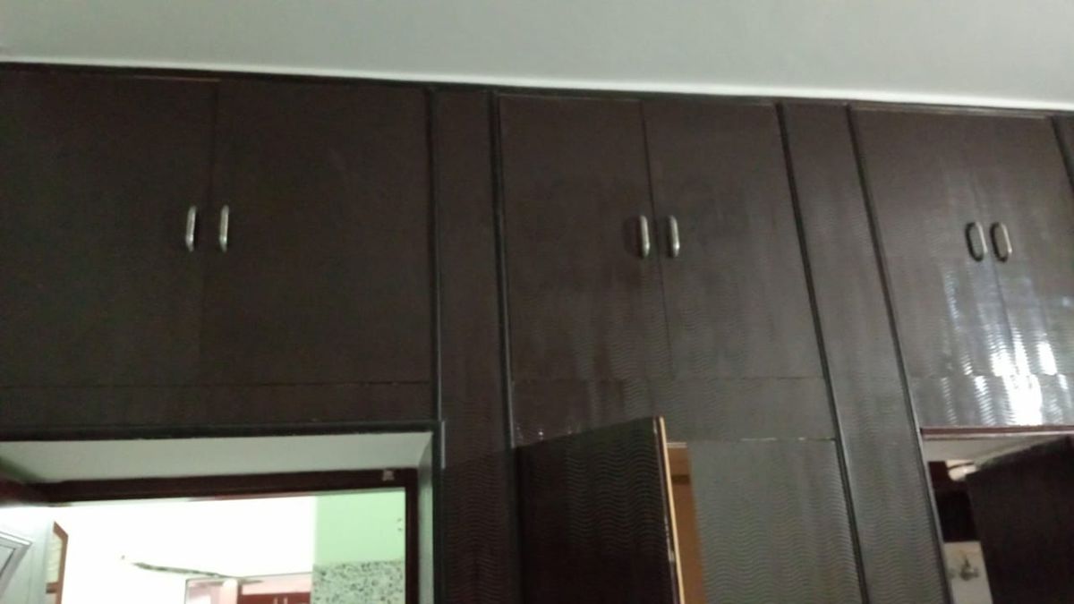 3 BHK for rent in Sector 9, Gurugram — semi-furnished — 1850 sq.ft