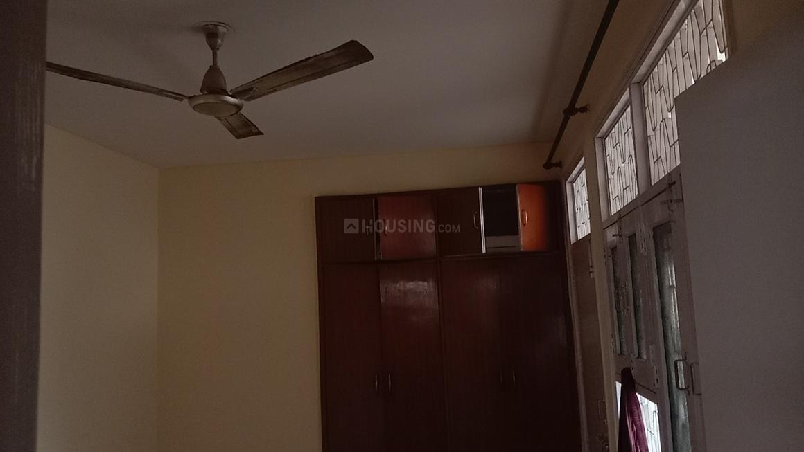 3 BHK for rent in Sector 9, Gurugram — semi-furnished — 1450 sq.ft — CGHS The New CRPF Apartment