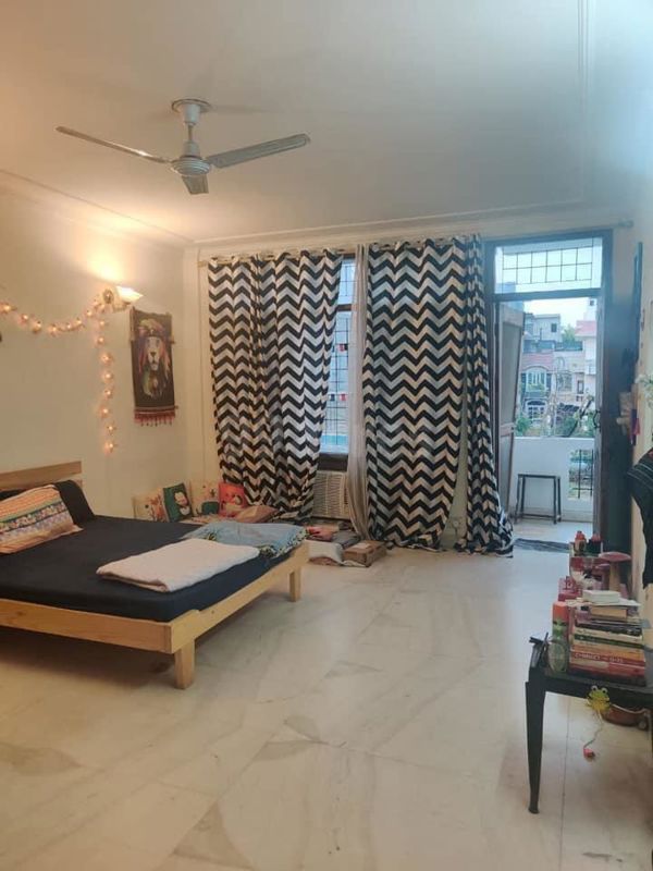 3 BHK for rent in Sector 92, Gurugram — semi-furnished — 1500 sq.ft — Raheja Sampada