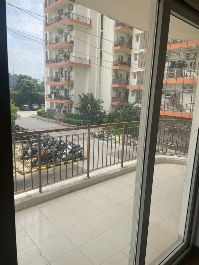 3 BHK for rent in Sector 93, Gurugram — semi-furnished — 1805 sq.ft — Spaze Privvy The Address