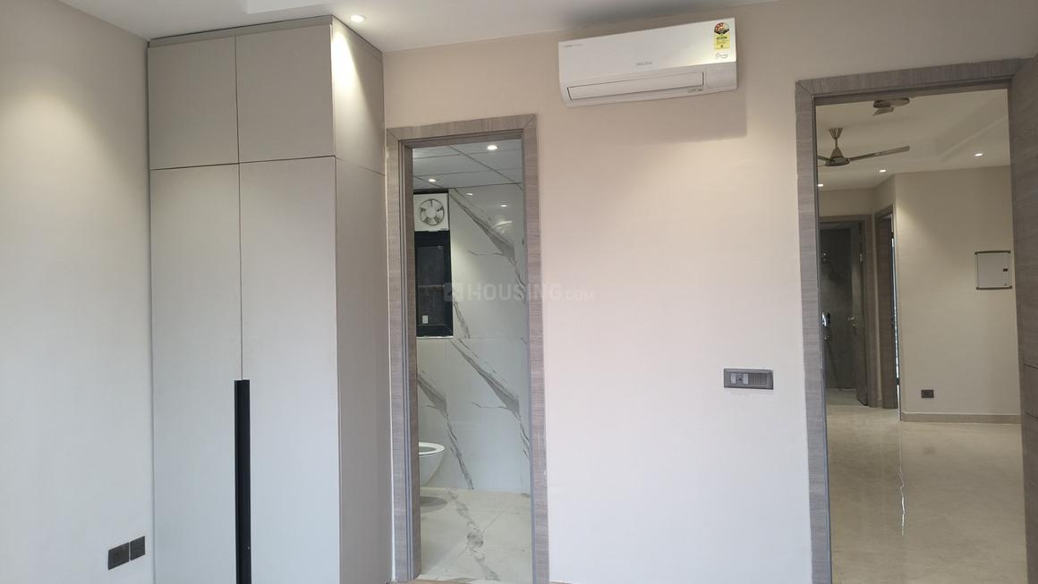 3 BHK for rent in Sector 93, Gurugram — semi-furnished — 1610 sq.ft — ROF Insignia Park