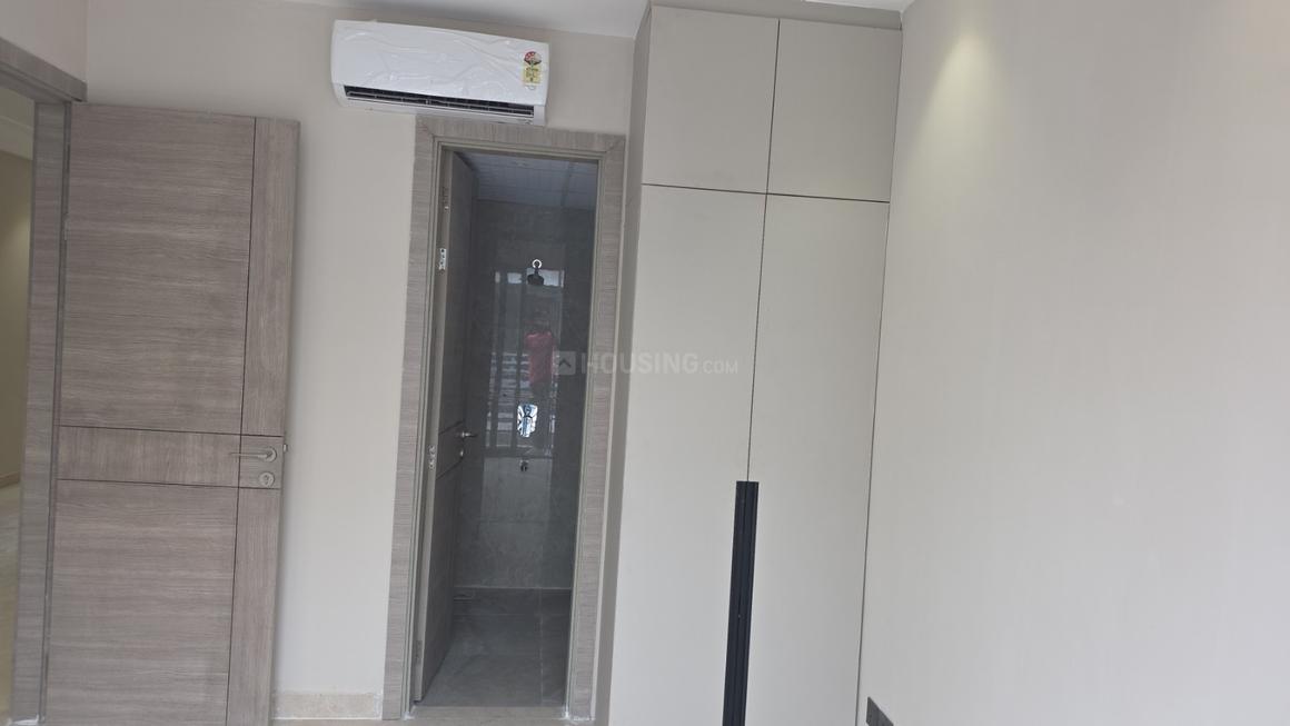 3 BHK for rent in Sector 93, Gurugram — semi-furnished — 1570 sq.ft — ROF Insignia Park