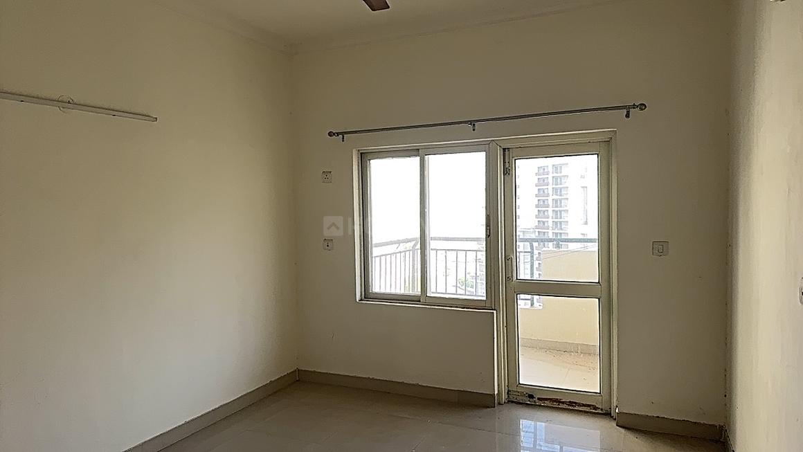 3 BHK for rent in Sector 95, Gurugram — semi-furnished — 1750 sq.ft — Ramprastha Shanti Vihar