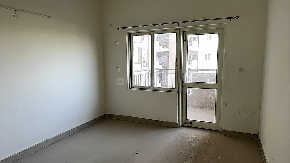 3 BHK for rent in Sector 95, Gurugram — unfurnished — 1750 sq.ft — Ramprastha Shanti Vihar