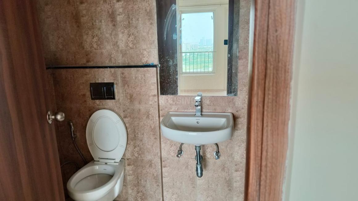 3 BHK for rent in Sector 99, Gurugram — semi-furnished — 1870 sq.ft — Pareena Express Heights