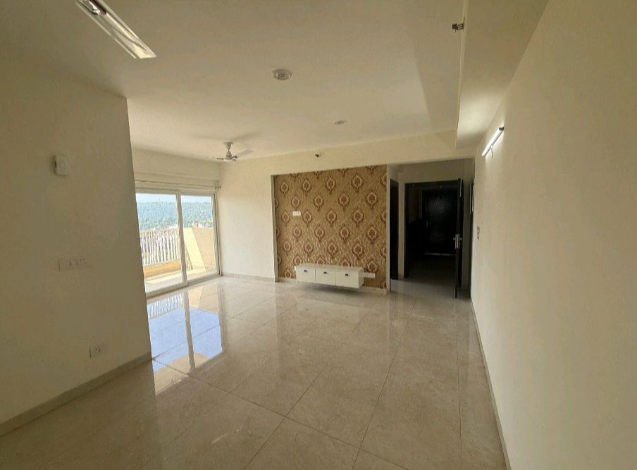 3 BHK for rent in Sohna Sector 2, Gurugram — semi-furnished — 2142 sq.ft — Eldeco Accolade