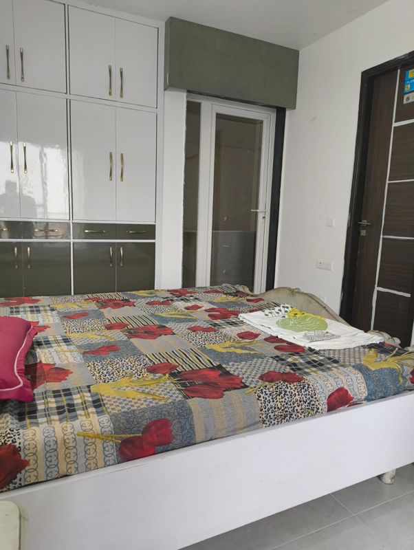 3 BHK for rent in Sohna Sector 2, Gurugram — semi-furnished — 994 sq.ft — Ashiana Mulberry